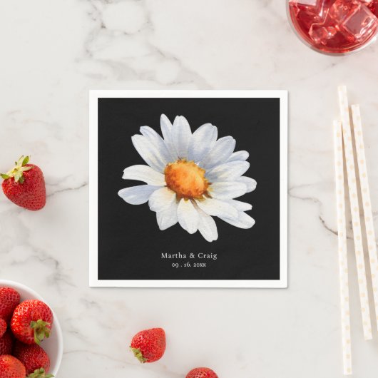 Serviette En Papier Mariage moderne noir et blanc Fleur marguerite (En situation)