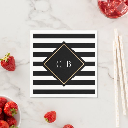 Serviette En Papier Mariage Monogramme Monogramme Gravé Noir Blanc (En situation)