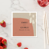 SERVIETTE EN PAPIER MARIAGE ROUGE MODERNE ABSTRAIT ET MODERNE KRAFT TE (En situation)
