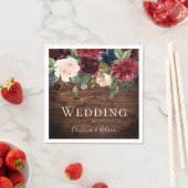 Serviette En Papier Mariage Rustique Bourgogne Rouge Fleurs de Vins (En situation)