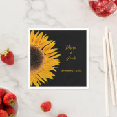 Serviette En Papier Mariage rustique Elegant Jaune Tournesol Noir (En situation)