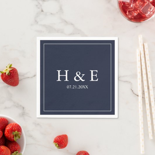 Serviette En Papier Mariage simple Élégant Monogrammes (En situation)