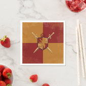 Serviette En Papier Maroon & Gold Royal Knight Griffin Shield Party (En situation)