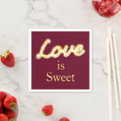 Serviette En Papier Marquee Lights Love is Sweet - marsala (En situation)