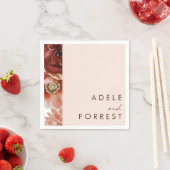 Serviette En Papier Marsala Autumn Floral | Serviettes Mariage blanchi (En situation)