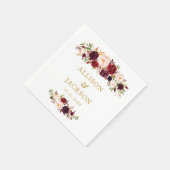 Serviette En Papier Marsala Gold Fleurs rouges Monogram Mariage Napkin (Coin)