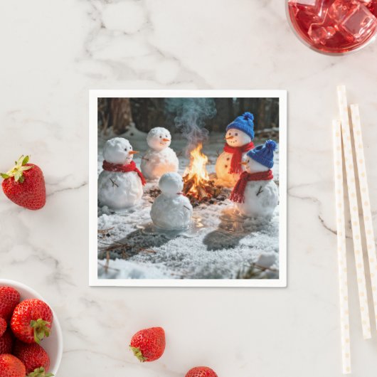 Serviette En Papier Melting Snowmen Around a Campfire (En situation)