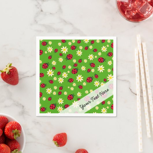 Serviette En Papier mignonne coccinelle et marguerite vert motif (En situation)