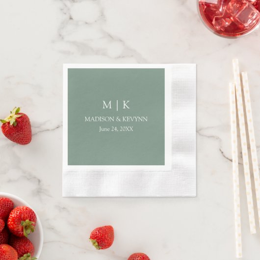 Serviette En Papier Mini-Monogramme Mariage Sage Green Cocktail (En situation)