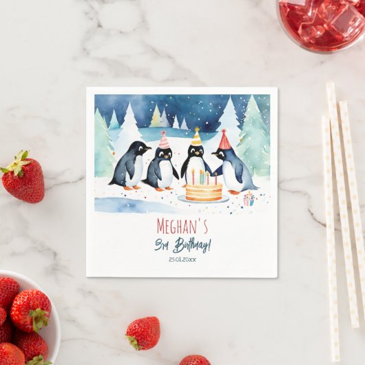 Serviette En Papier Modèle d'anniversaire d'hiver de Penguin dans l'Ar (En situation)