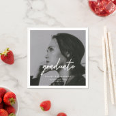 Serviette En Papier Modern Minimalistic Script Photo Graduation Party (En situation)