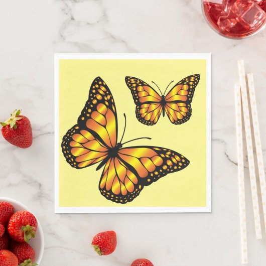 SERVIETTE EN PAPIER MONARCH BUTTERFLY (En situation)