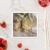 Serviette En Papier Monogram Name Date Bride Floral Wedding (En situation)