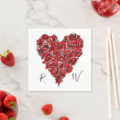Serviette En Papier Monogramme cardiaque des Roses rouges (En situation)