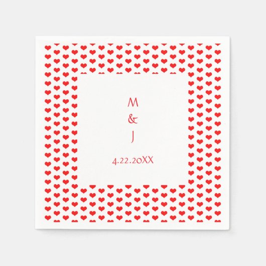 Serviette En Papier Monogramme Coeurs rouges Couple Nom Mariage romant (Devant)