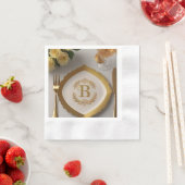 serviette en papier monogramme de feuille d'or lux (En situation)