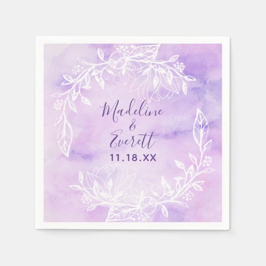 Serviette En Papier Monogramme de Mariage floral blanc pourpre (Devant)