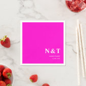 Serviette En Papier Monogramme rose néon (En situation)