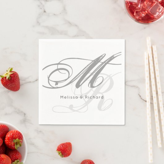 Serviette En Papier monogramme simple noir et blanc (En situation)