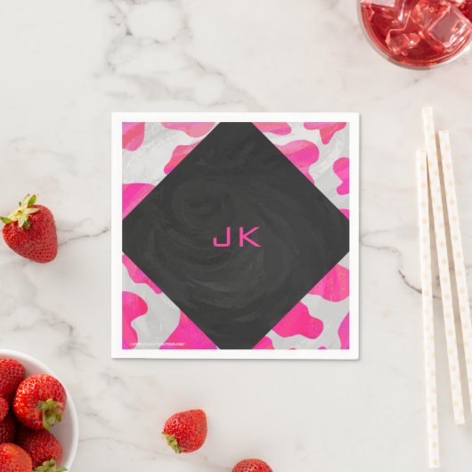 Serviette En Papier Monogramme Vache rose et blanc chaud (En situation)
