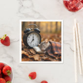 Serviette En Papier Mouse Sleeping By an Alarm Clock (En situation)