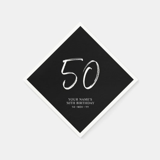 Serviette En Papier Noir & Blanc | Brosse Script 50e fête d'anniversai (Coin)