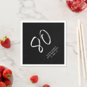 Serviette En Papier Noir & Blanc | Brosse Script 80e fête d'anniversai (En situation)