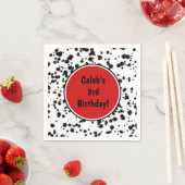 Serviette En Papier Noir Blanc Rouge Dalmatien Spots Anniversaire (En situation)