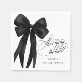 Serviette En Papier Noir Bow Elle Noue Le Nœud Lancement De Mariage (Devant)