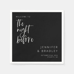 Serviette En Papier Noir La Nuit Avant Le Dîner De Répétition