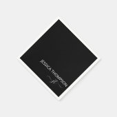Serviette En Papier Noir moderne Simple Script Girl Monogramme Nom (Coin)