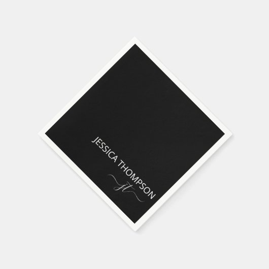 Serviette En Papier Noir moderne Simple Script Girl Monogramme Nom (Coin)
