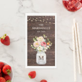 Serviette En Papier Nom de famille en monogramme floral pot Mason rust (En situation)