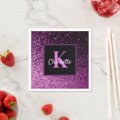 Serviette En Papier Nom monogramme paillettes rose violet pour anniver (En situation)