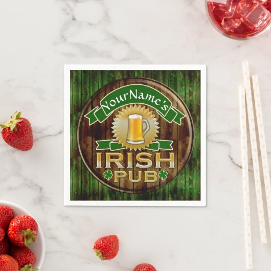 Serviette En Papier Nom personnalisé Irish Pub Signer la Saint Patrick (En situation)