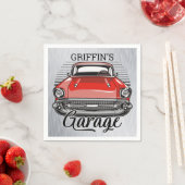 Serviette En Papier NOM personnalisé Retro Red Classic Car Garage (En situation)