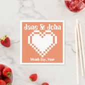 Serviette En Papier Nos Coeurs 8 bits en corail serviettes (En situation)