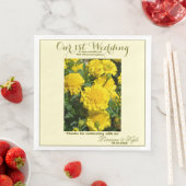 Serviette En Papier Notre premier anniversaire Mariage Carnation jaune (En situation)