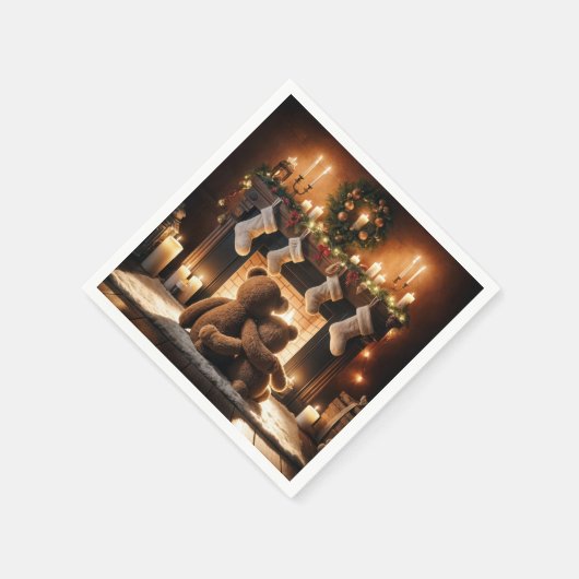 Serviette En Papier Nounours Devant Une Cheminée De Noël (Coin)