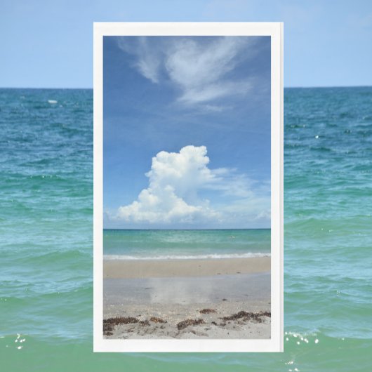 Serviette En Papier Nuage de tempête se répandant sur la côte tropical