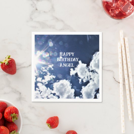 Serviette En Papier Nuages célestes "Joyeux Anniversaire" "Ange" (En situation)