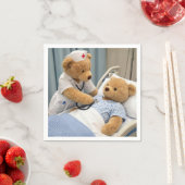 Serviette En Papier Nurse ourson avec un stéthoscope (En situation)