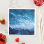Serviette En Papier Océan - Vagues bleu foncé (En situation)