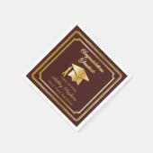 Serviette En Papier Or élégant | Maroon Grad Casquette Classe de 2023 (Coin)