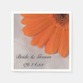Serviette En Papier Orange Gerber Daisy et White Satin Mariage (Devant)