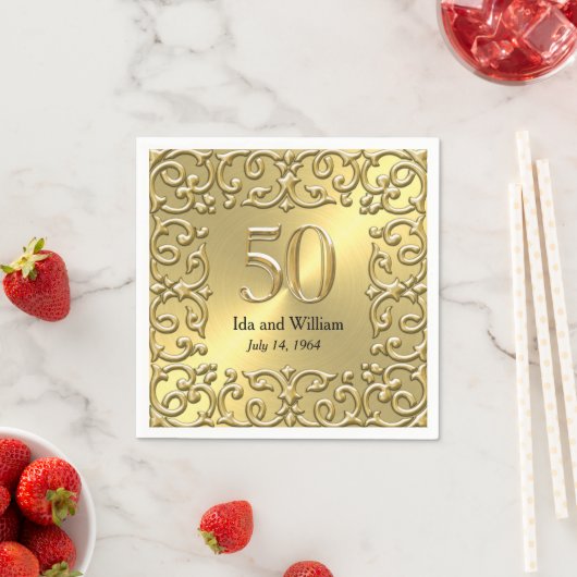 Serviette En Papier Ornate Gold Frame 50e Anniversaire (En situation)