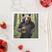 Serviette En Papier Ours avec bière d'anniversaire (En situation)