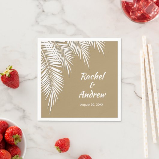 Serviette En Papier Palmier blanc sur les serviettes Gold Party (En situation)