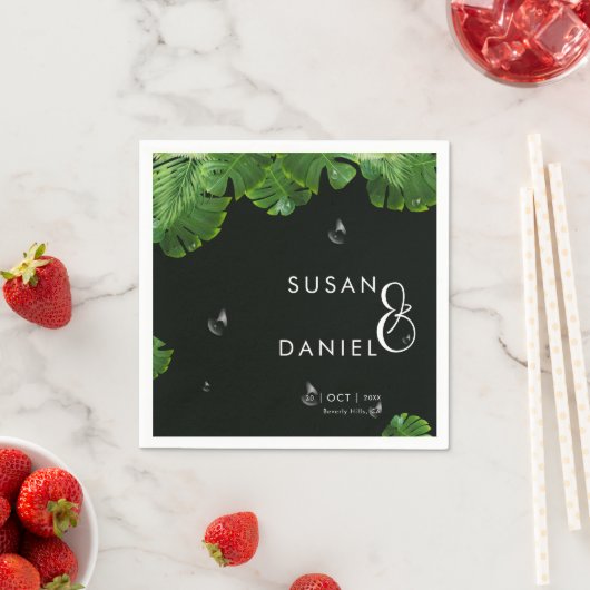 Serviette En Papier Palmier luxuriant sauvage Feuilles & Mariage moder (En situation)