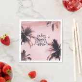 Serviette En Papier Palmiers tropicaux et lumières Plage rose (En situation)